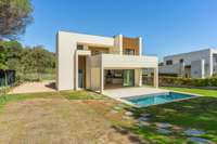 living - 250m² house / villa for sale in Calella de Palafrugell - gallery thumbnail - 2
