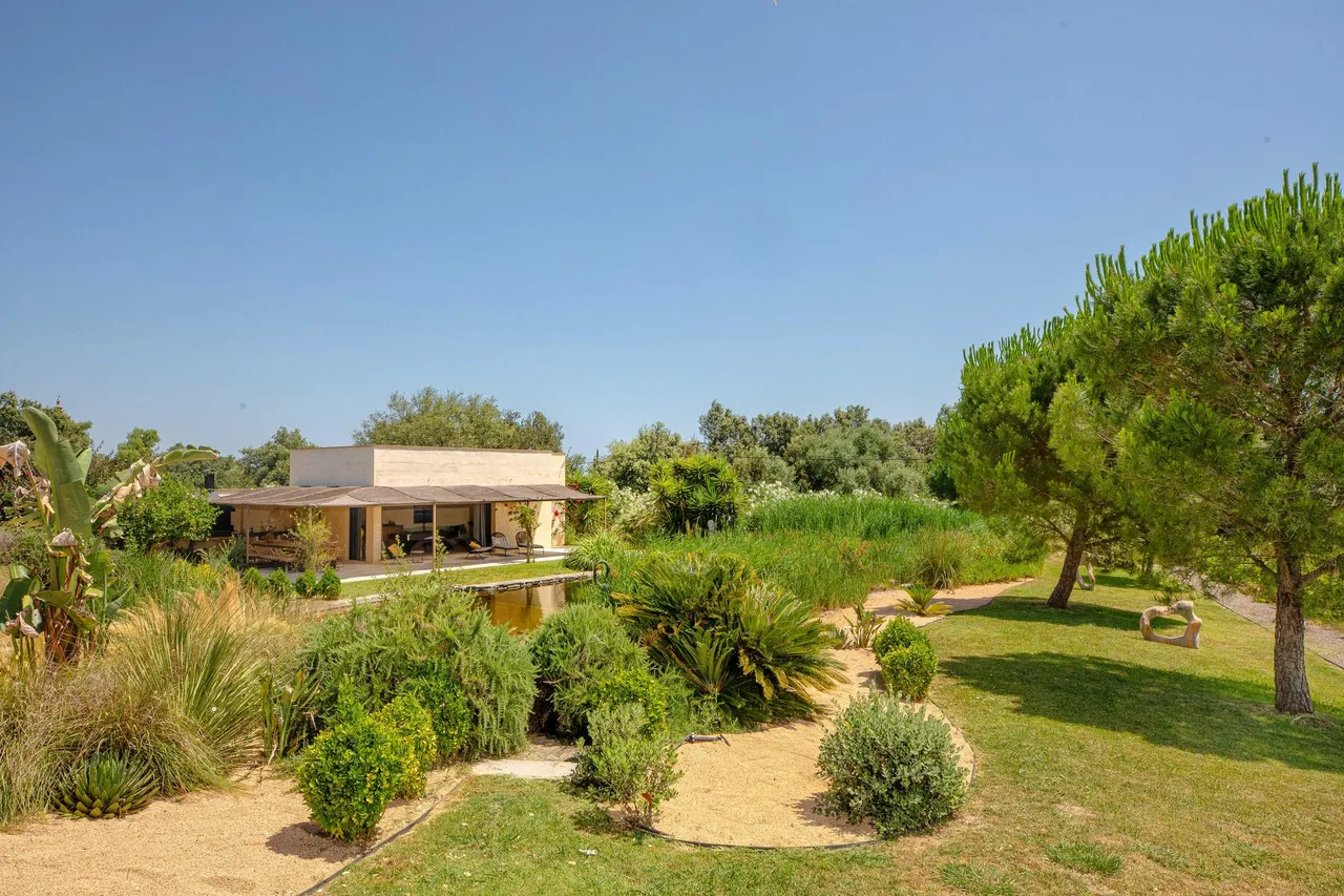 living - 657m² country house for sale in Baix Empordà, Girona - gallery - 4
