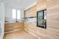 living - Ático de 140m² en venta en Castellana, Madrid - gallery thumbnail - 9