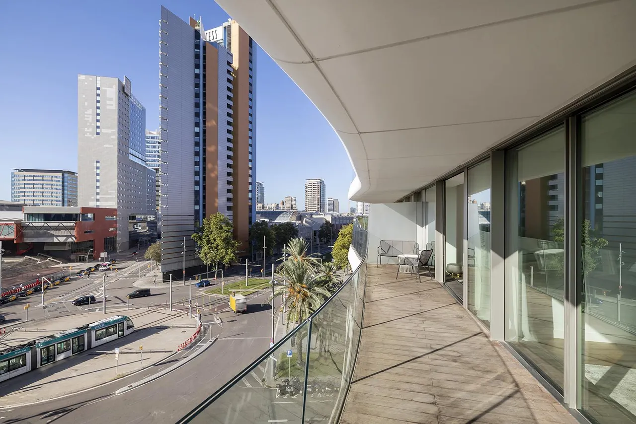living - 87m² apartment with 20m² terrace for rent in Poblenou - gallery - 4