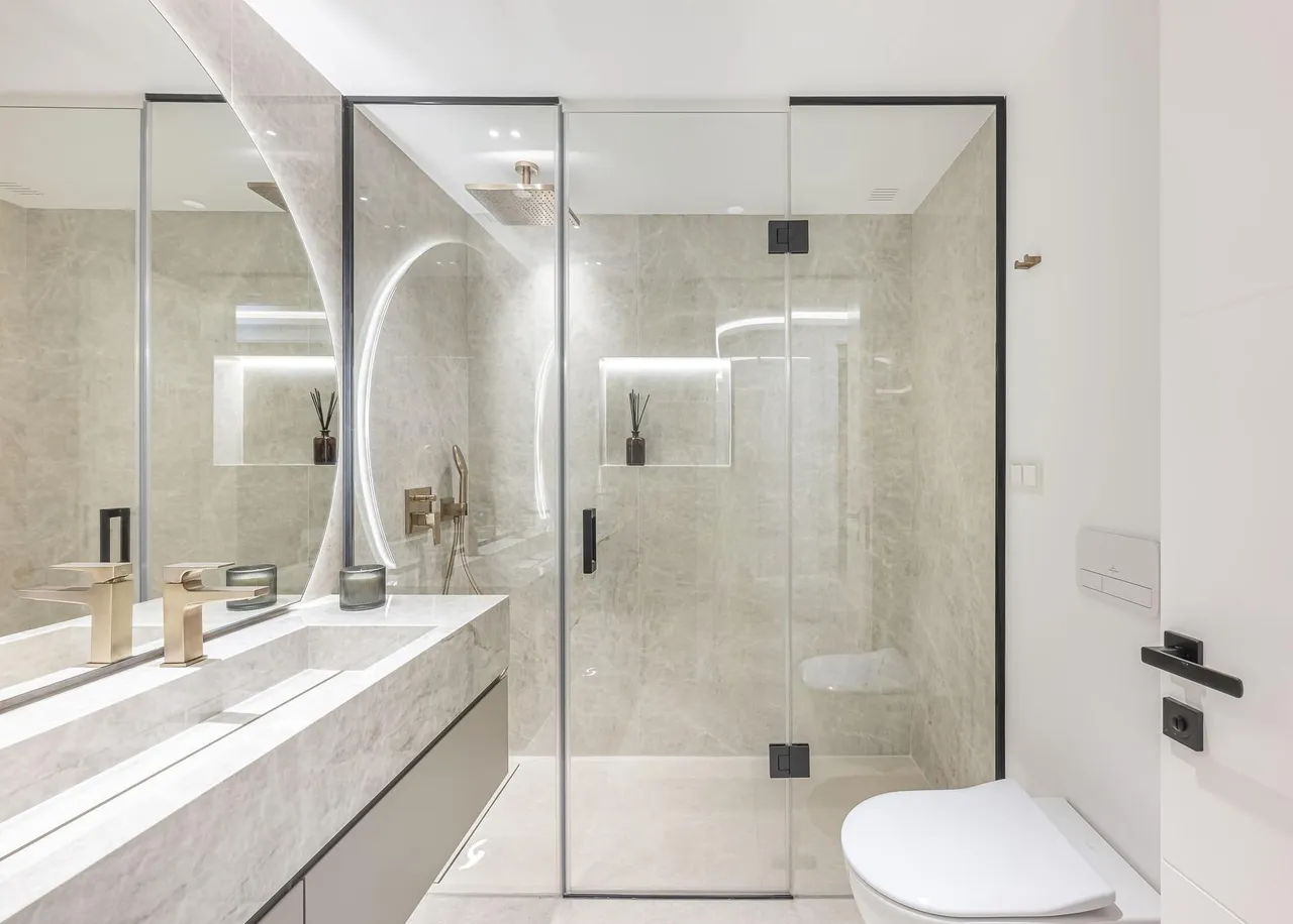living - 122m² apartment with 23m² terrace for sale in New Golden Mile - gallery - 9