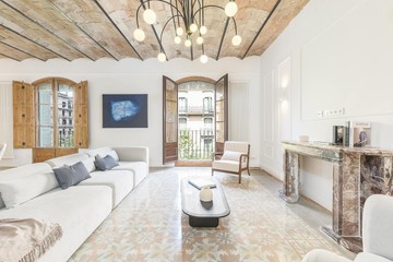 living - Piso de 224m² con 6m² terraza en venta en Eixample Derecho - featured