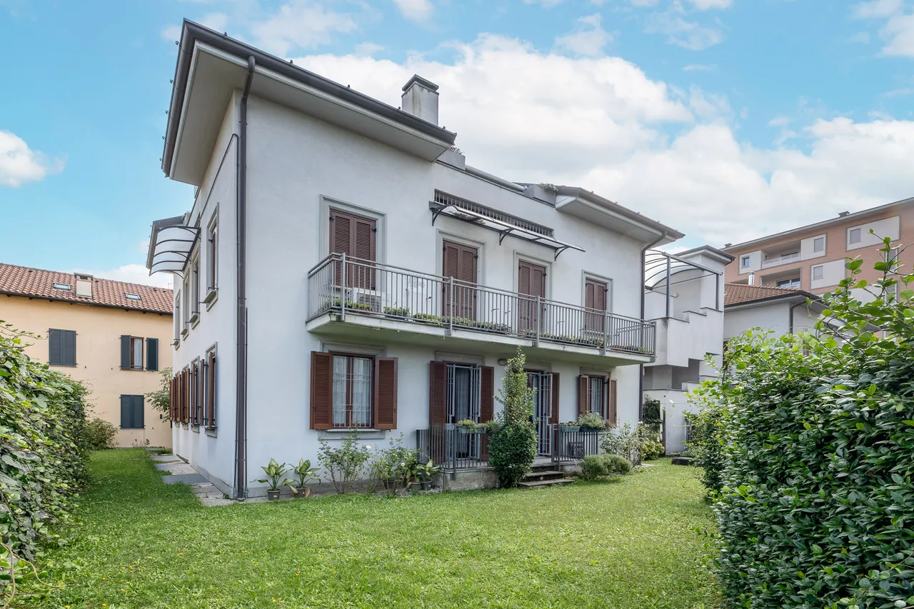 living - Via Salvatore Pianell n. 10 Milano - Living - Dils - gallery - 1