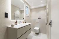 living - Piso de 100m² con 6m² terraza en venta en Eixample Derecho - gallery thumbnail - 7