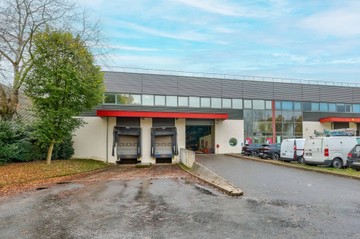 logistics - Entrepôt / Bureaux À Louer - featured