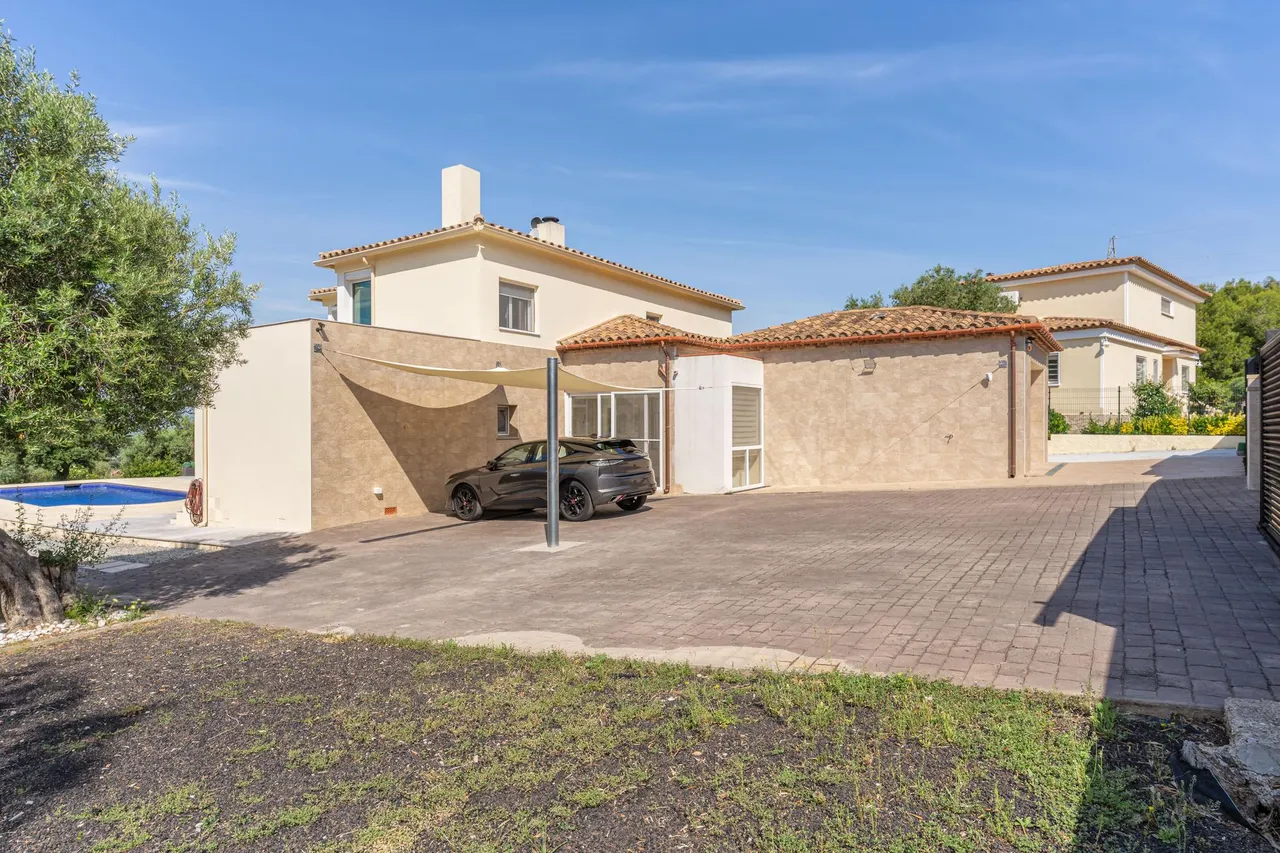 living - Casa / villa de 290m² en venta en Bahía de Rosas - gallery - 6