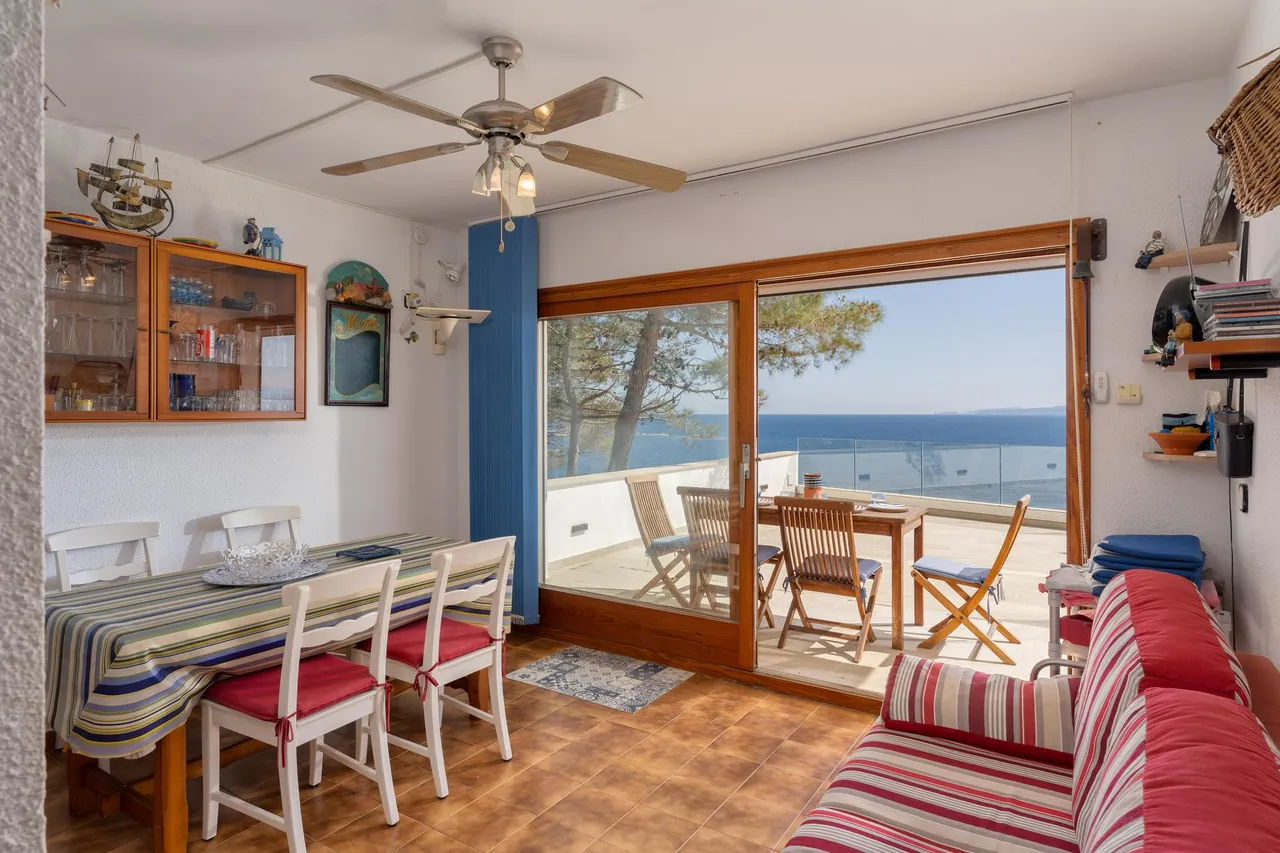 living - Casa / villa de 233m² en venta en Bahía de Rosas - gallery - 4