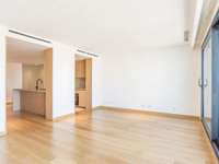 living - Piso de 229m² en venta en Almagro, Madrid - gallery thumbnail - 8
