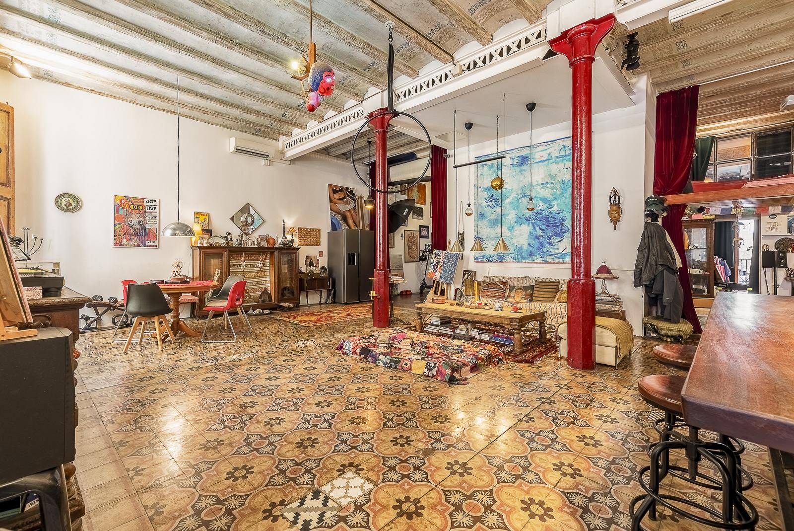 living - 157m² apartment with 76m² terrace for sale in El Raval - gallery thumbnail - 2