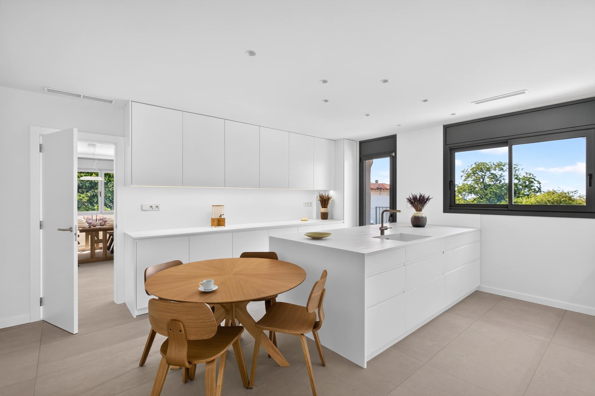 living - 540m² house / villa for sale in El Masnou, Barcelona - gallery thumbnail - 10
