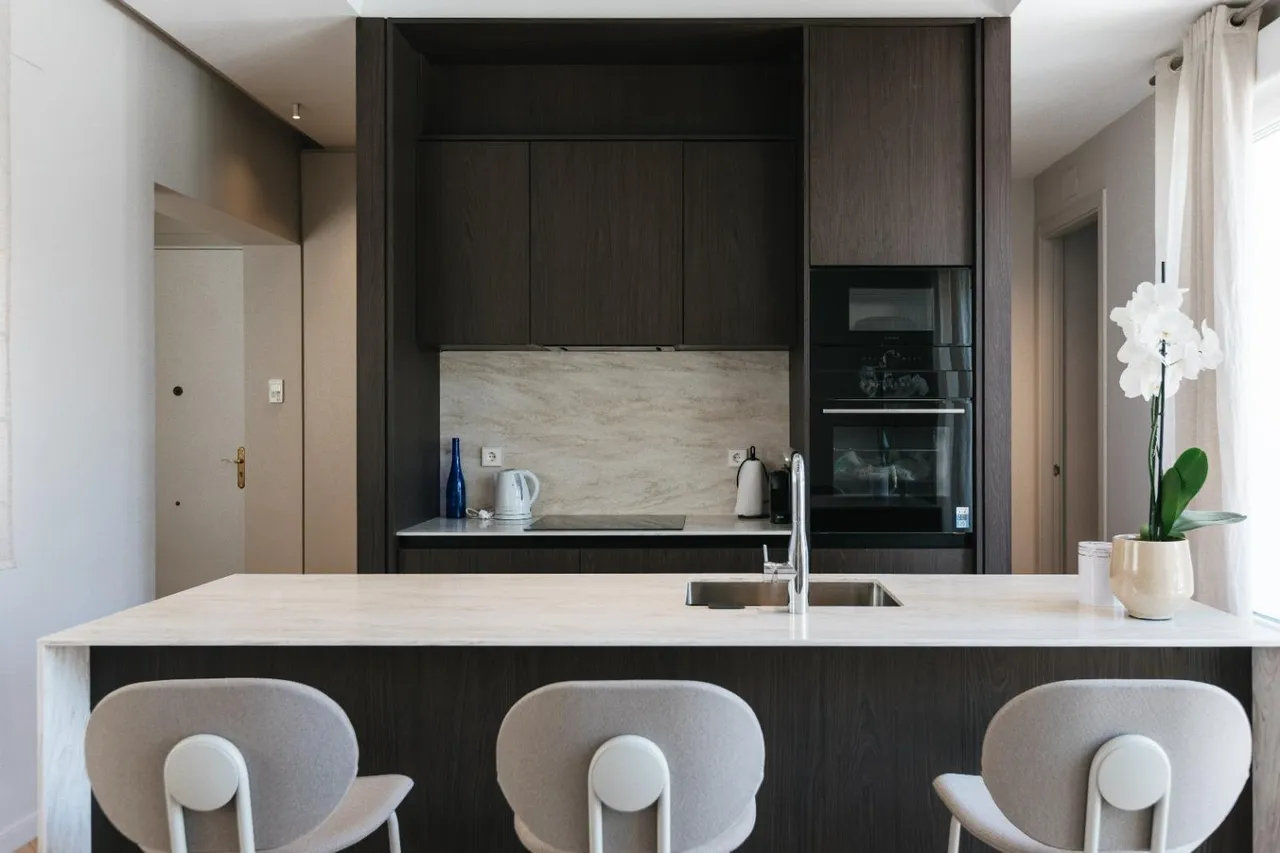 living - Piso de 143m² en alquiler en Castellana, Madrid - gallery - 7