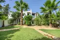 living - Casa / villa de 250m² con 50m² de jardín en alquiler en San José - gallery thumbnail - 5