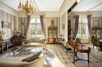 living - Piso de 273m² con 12m² terraza en venta en Eixample Izquierdo - gallery thumbnail - 4