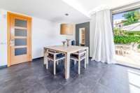 living - Casa / villa de 217m² con 190m² de jardín en venta en Vallpineda - gallery thumbnail - 8