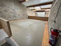 logistics - Light Industrial Premises / Offices For Rent - gallery thumbnail - 10
