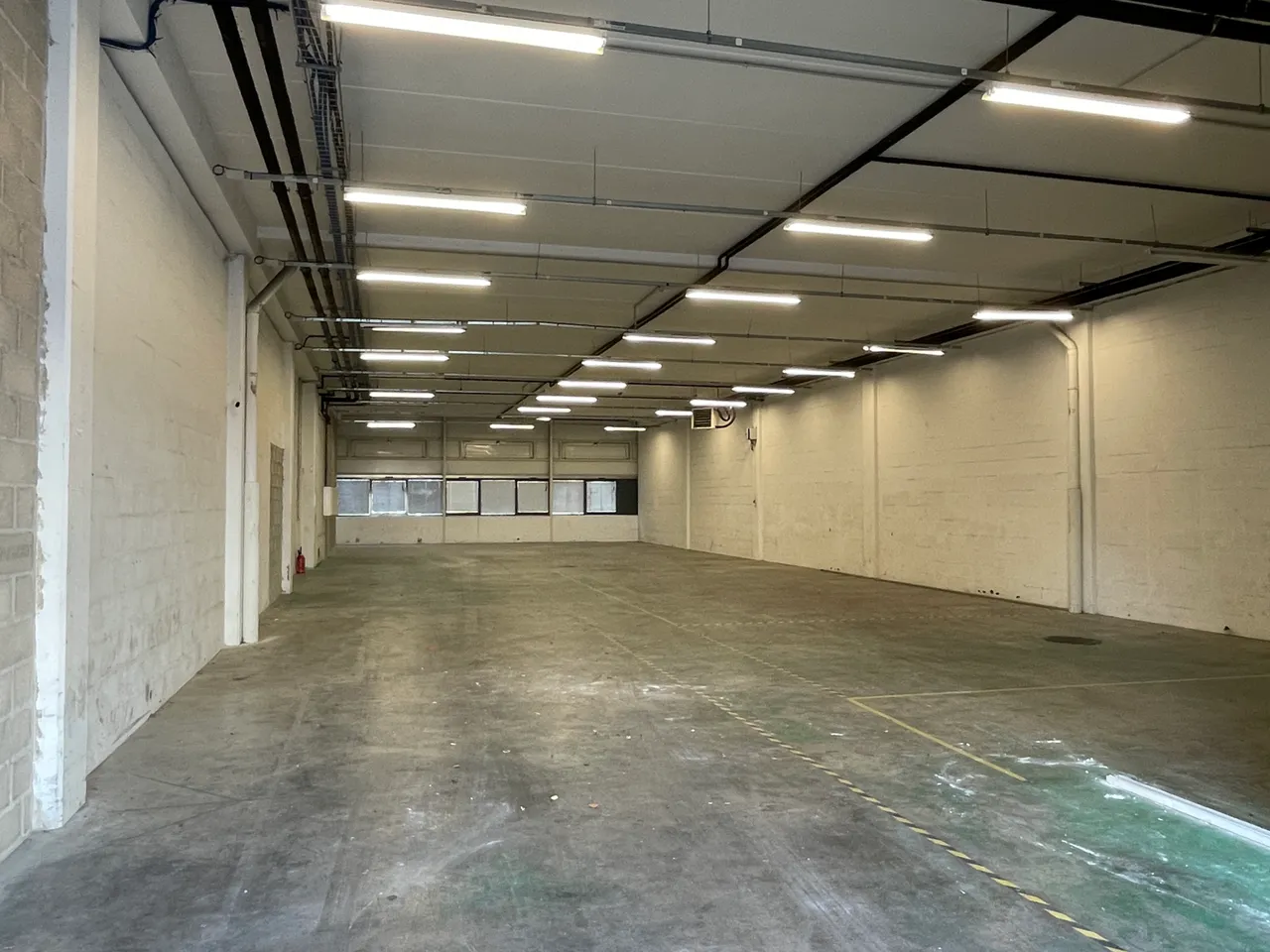 logistics - Activity Facility For Rent - gallery - 2
