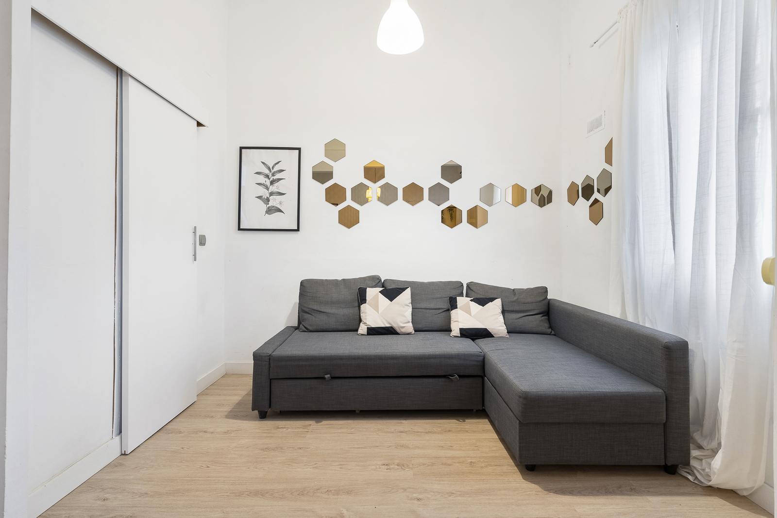 living - 38m² apartment with 10m² terrace for sale in Poblenou - gallery thumbnail - 5
