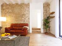 living - Piso de 76m² en venta en Gótico, Barcelona - gallery thumbnail - 4