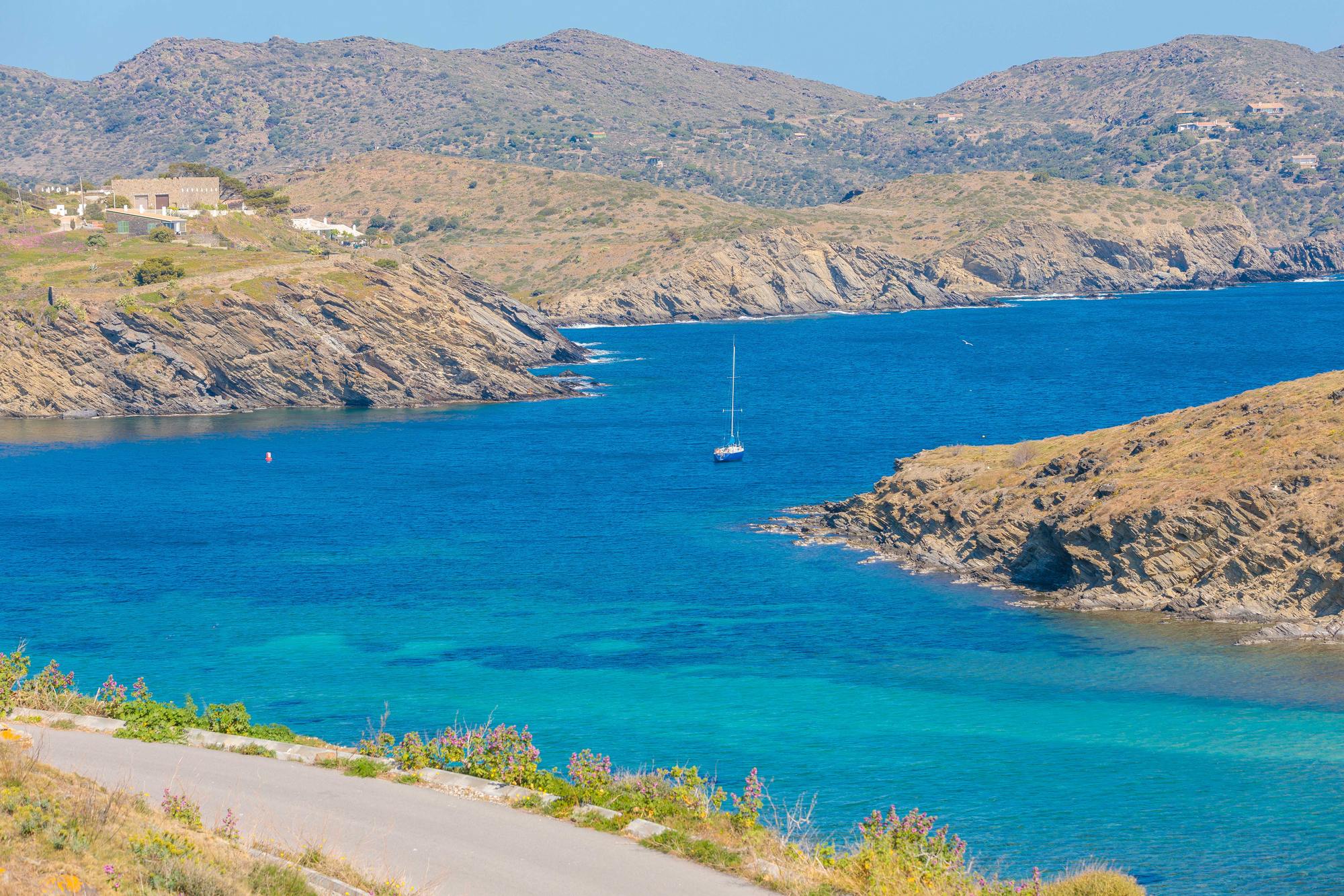 living - Parcela de 3,714m² en venta en Cadaqués, Costa Brava - gallery thumbnail - 8