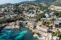 living - 185m² apartment with 172m² garden for sale in South West Mallorca - gallery thumbnail - 3