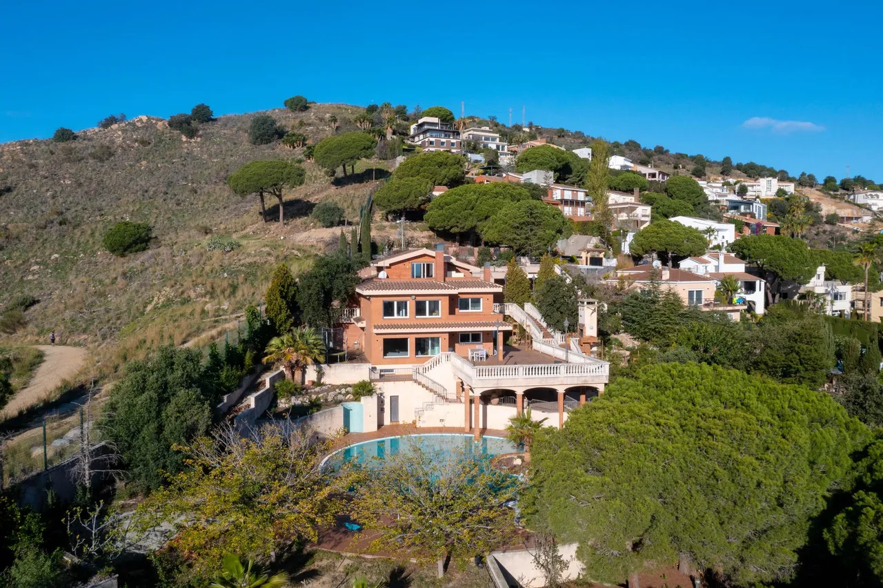 living - Casa / villa de 842m² en venta en Alella, Barcelona - gallery - 4