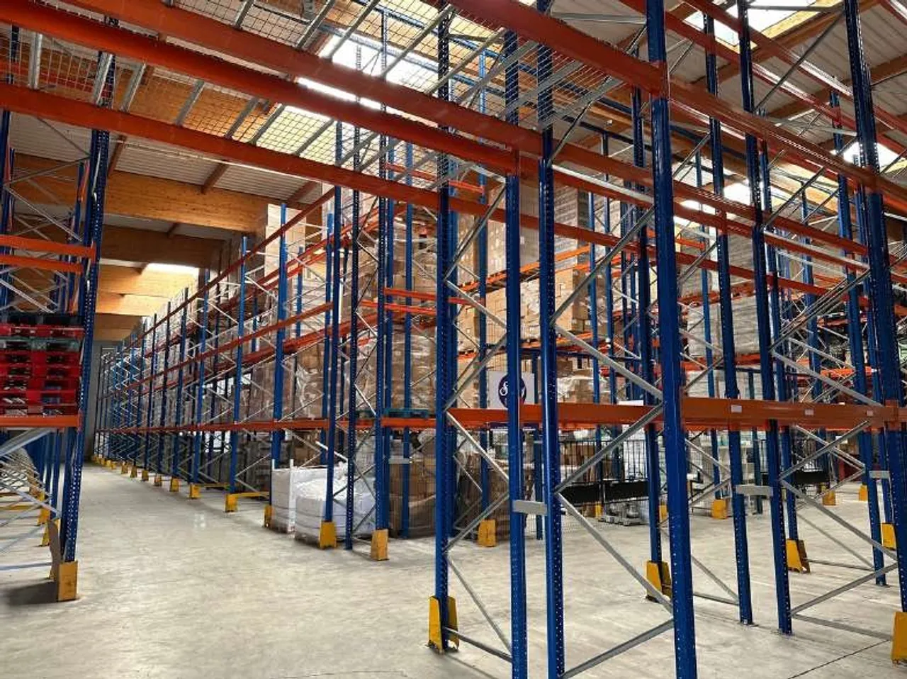 logistics - Light Industrial Premises / Offices For Rent - gallery - 4