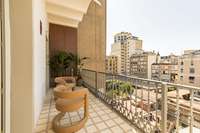 living - Piso de 119m² con 15m² terraza en venta en Eixample Derecho - gallery thumbnail - 2