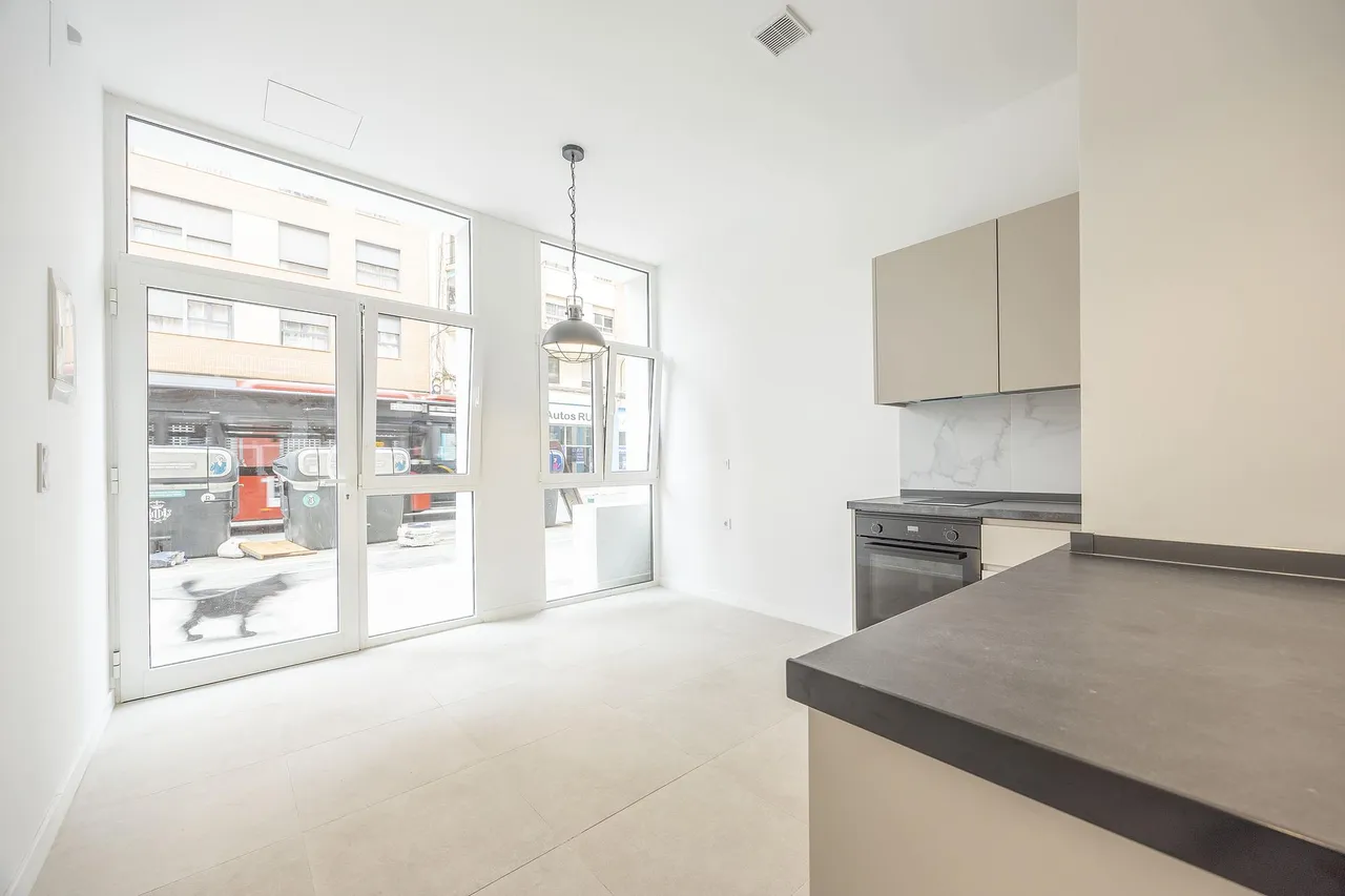 living - 73m² apartment for sale in Extramurs, Valencia - gallery - 9