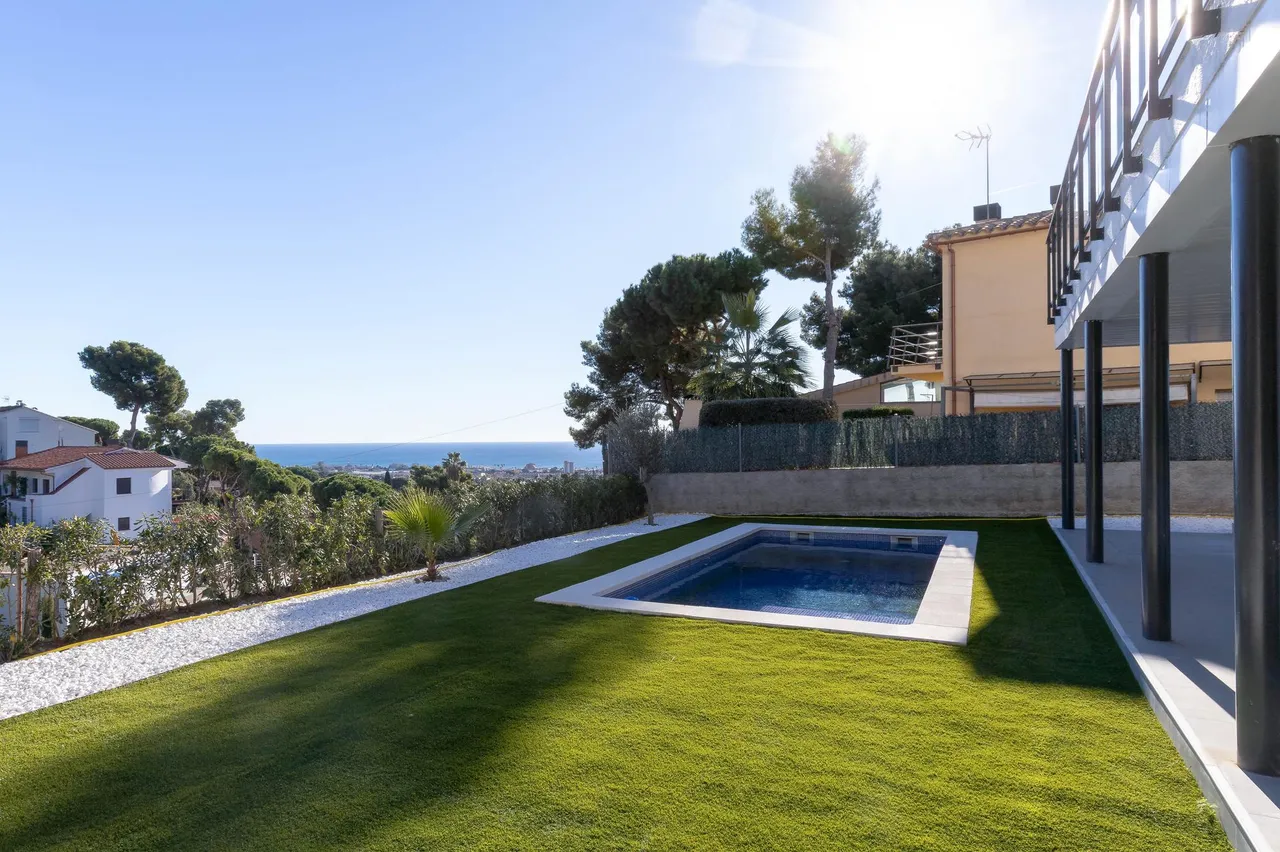 living - Casa / villa de 326m² en venta en Cabrils, Barcelona - gallery - 2