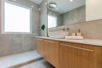 living - 110m² apartment for rent in Recoletos, Madrid - gallery thumbnail - 7