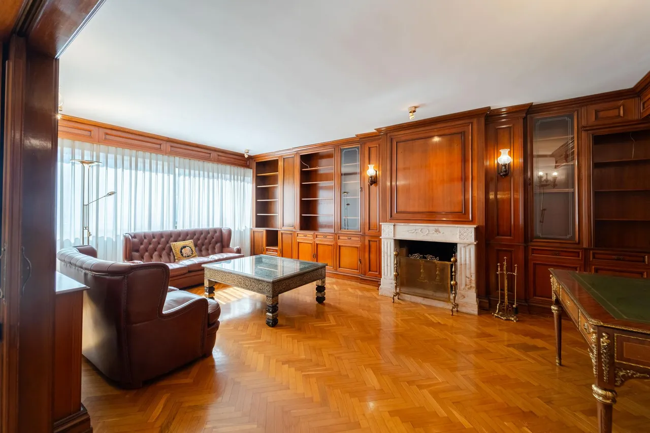 living - Piso de 352m² en venta en Sant Francesc, Valencia - gallery - 5