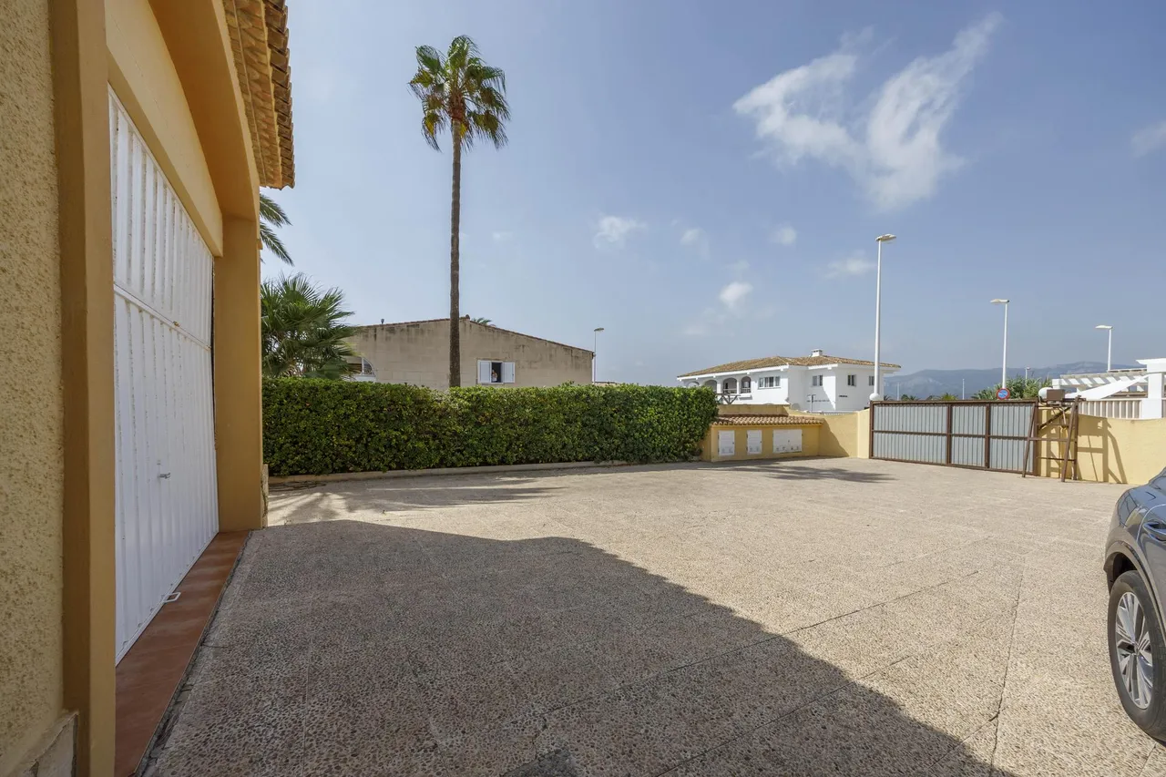 living - 366m² house / villa for sale in Cullera, Valencia - gallery - 8