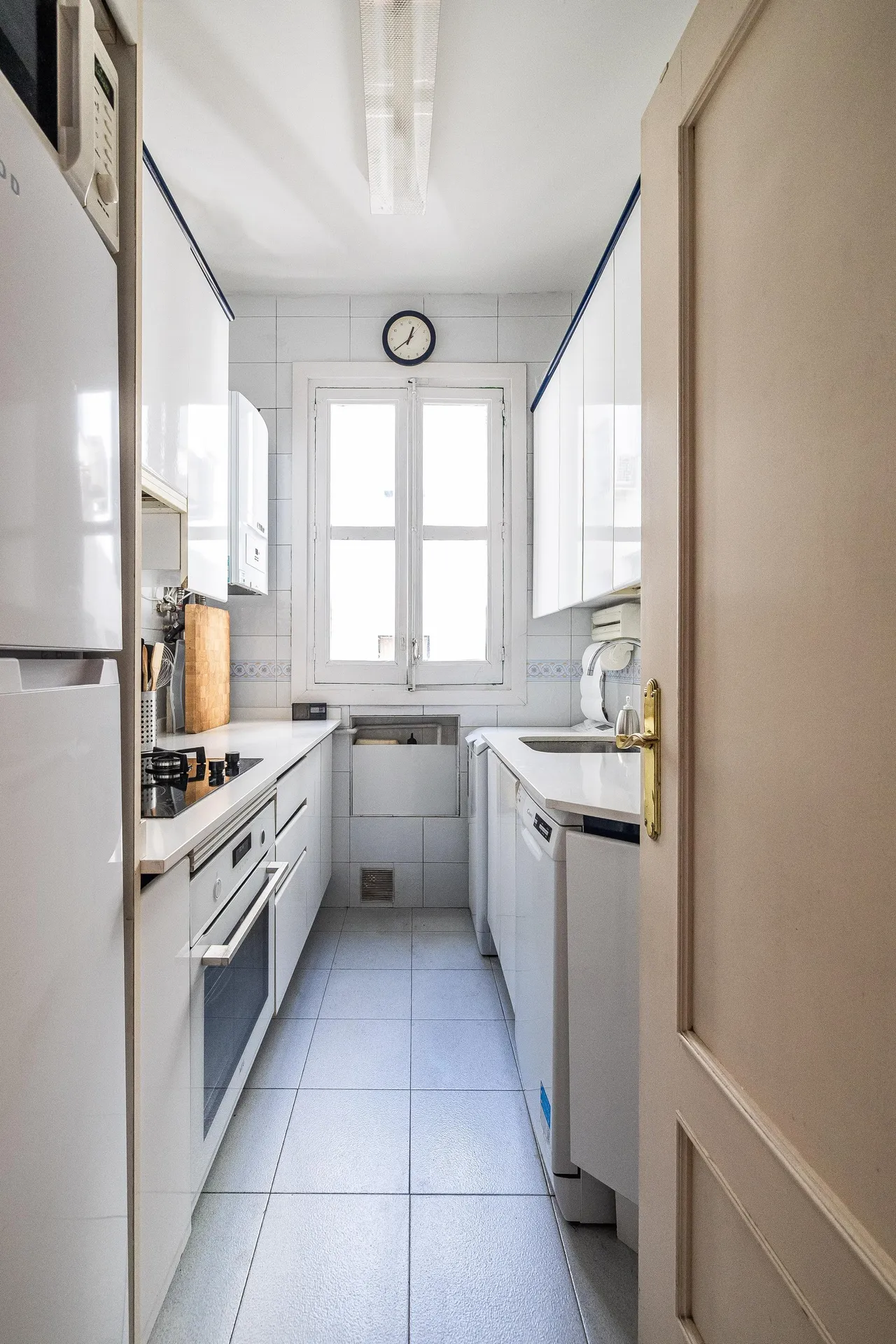 living - 81m² apartment for sale in Malasaña, Madrid - gallery - 8