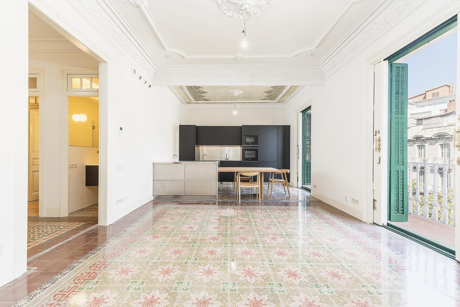 living - 110m² apartment for sale in Eixample Right, Barcelona - featured