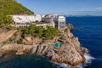living - Piso de 409m² en venta en Sa Tuna, Costa Brava - gallery thumbnail - 6