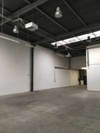 logistics - Light Industrial Premises / Offices For Rent - gallery thumbnail - 1