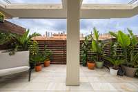 living - 234m² penthouse with 100m² terrace for sale in Sant Gervasi - Galvany - gallery thumbnail - 7