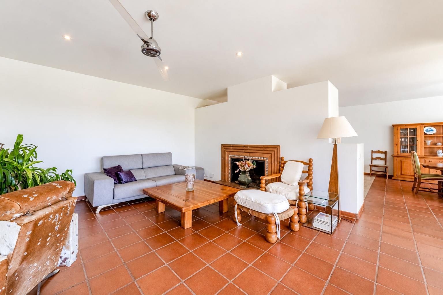 living - Casa / villa de 261m² con 50m² terraza en venta en Levantina - gallery thumbnail - 10