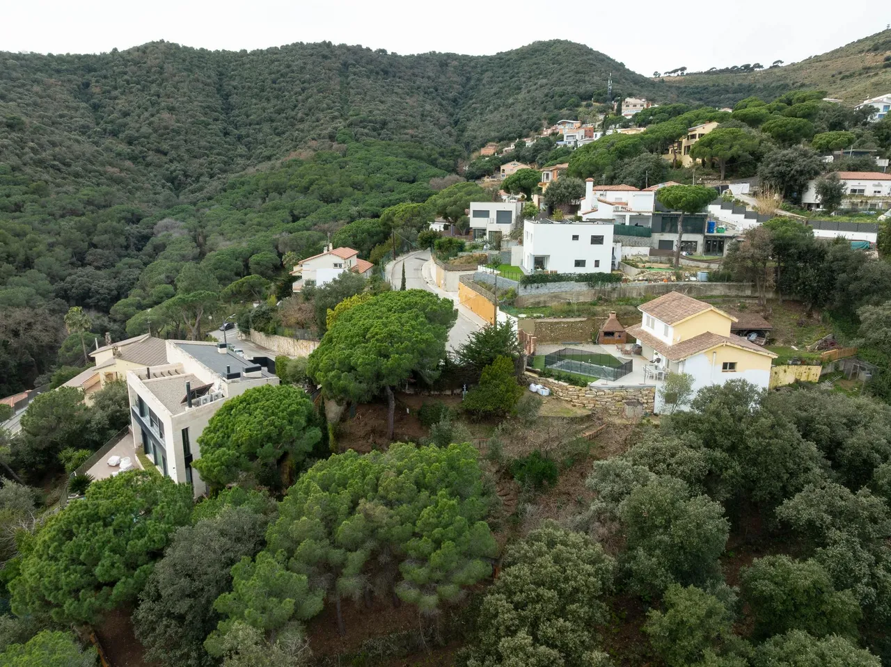 living - Parcela de 1,146m² en venta en Alella, Barcelona - gallery - 4
