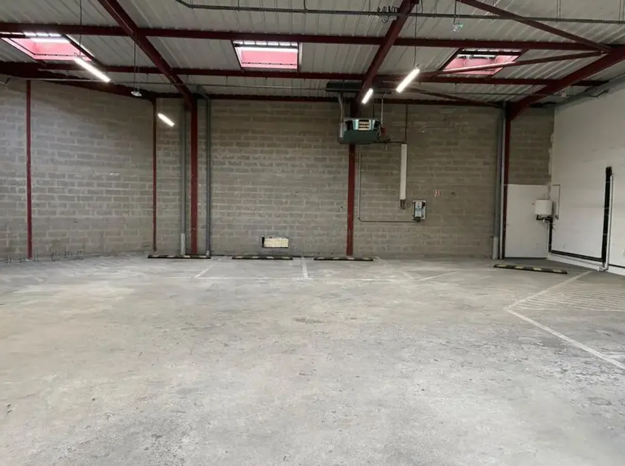 logistics - Activités / Bureaux À Louer - gallery - 5