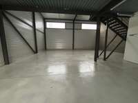 logistics - Activités / Bureaux À Louer - gallery thumbnail - 1