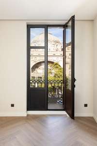 living - Piso de 77m² en venta en Eixample Derecho, Barcelona - gallery thumbnail - 8