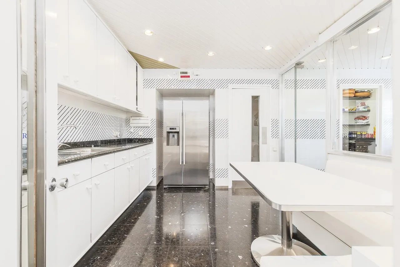 living - 500m² apartment for sale in Turó Park, Barcelona - gallery - 9