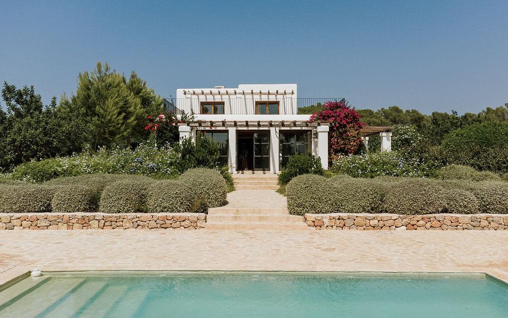 living - 359m² house / villa with 21m² terrace for sale in Santa Eulalia - gallery thumbnail - 2