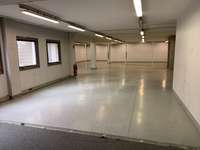 logistics - Activités / Bureaux À Louer - gallery thumbnail - 10