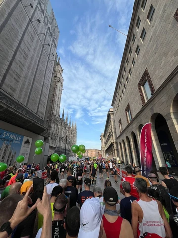 Milano Marathon 2024: Dils runs alongside the association 