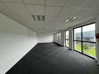 logistics - Activités / Bureaux À Louer - gallery thumbnail - 7
