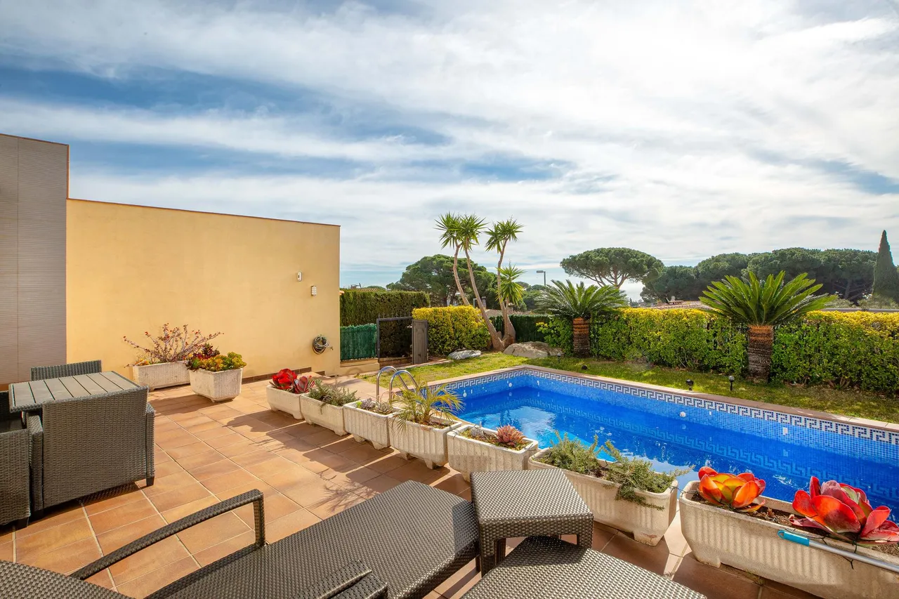 living - Casa / villa de 224m² en venta en Lloret de Mar - gallery - 4