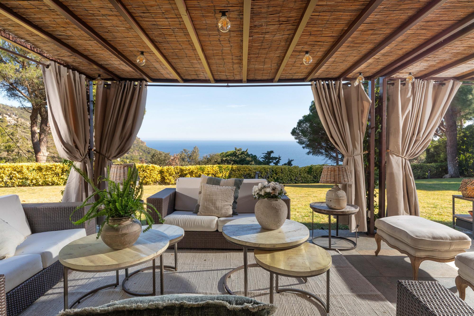 living - 733m² house / villa for sale in Aiguablava, Costa Brava - gallery thumbnail - 1