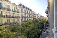 living - Piso de 152m² en venta en Eixample Derecho, Barcelona - gallery thumbnail - 4